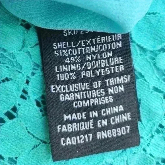 LA CHATEAU TEAL LACE TANK TOP - Picture 3 of 8